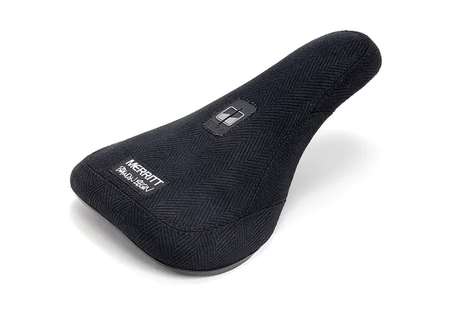 Merritt Brandon Begin Signature Seat-Black