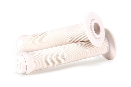 Merritt Billy Perry Grips-White